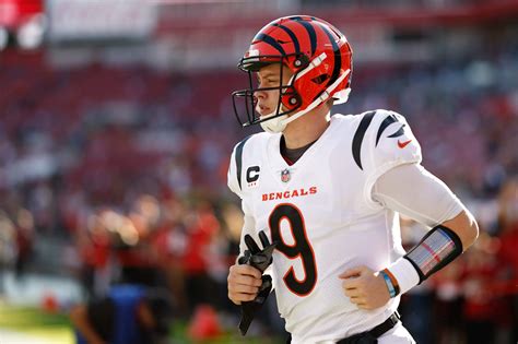 Joe Buck: Bengals 'have to and should win' Monday night game .